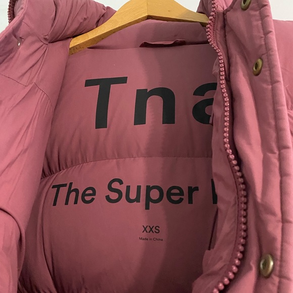 TNA Superpuff Mauve Mid Length - Picture 6 of 7